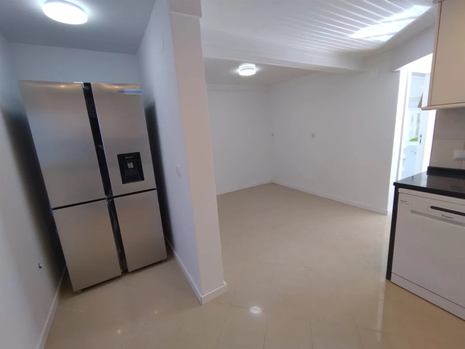 Moradia T9 para Venda em Ajuda Foto 10