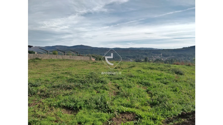 Terreno para Venda em Sapardos Foto 7