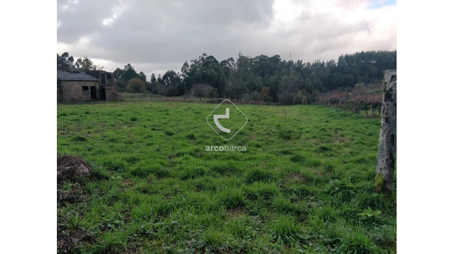 Moradia T4 para Venda em Candemil e Gondar Foto 10