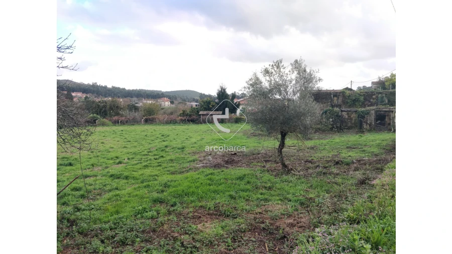 Moradia T4 para Venda em Candemil e Gondar Foto 15