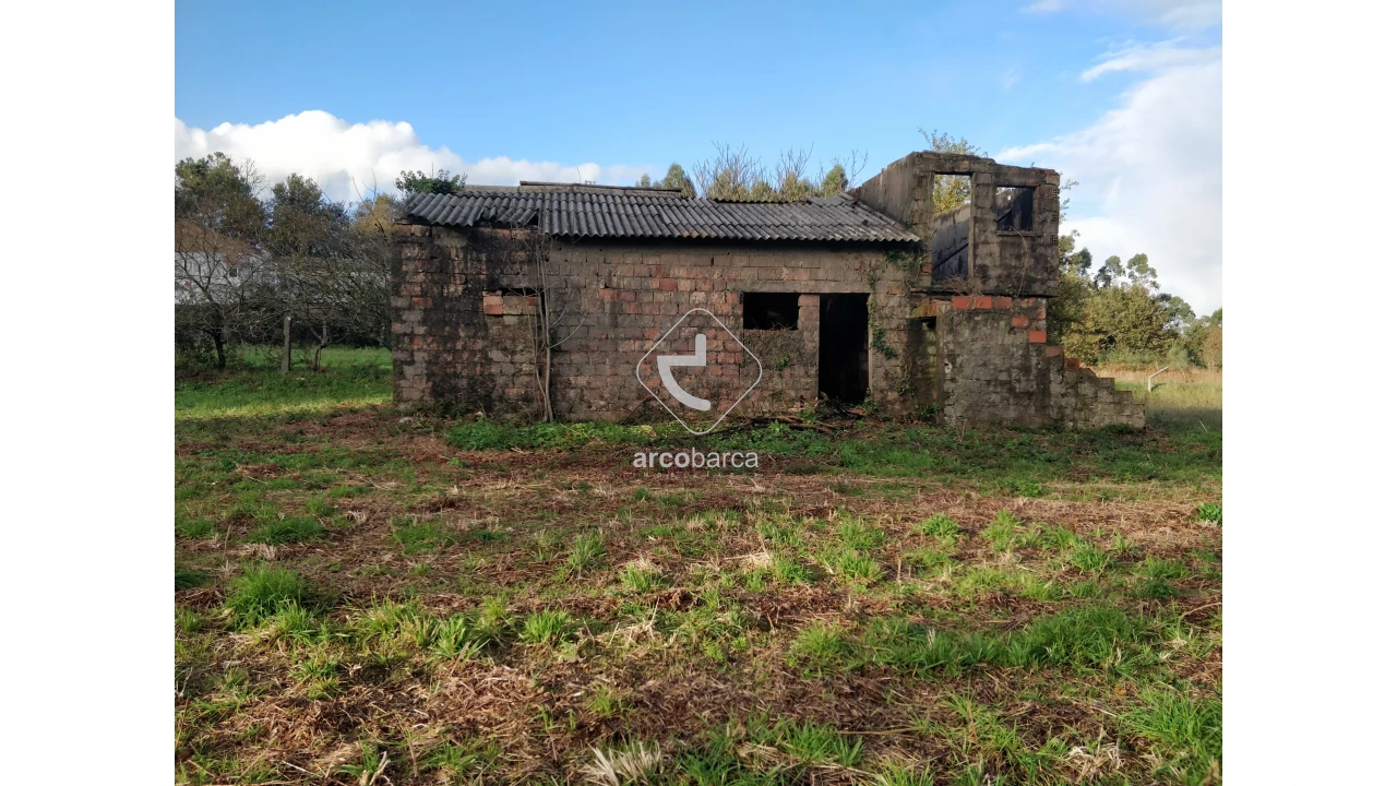 Moradia T4 para Venda em Candemil e Gondar Foto 11