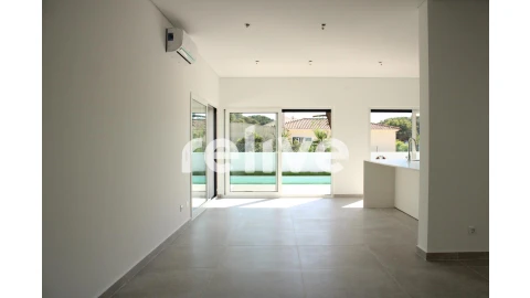 Moradia T4 para Venda em Sesimbra (Castelo)