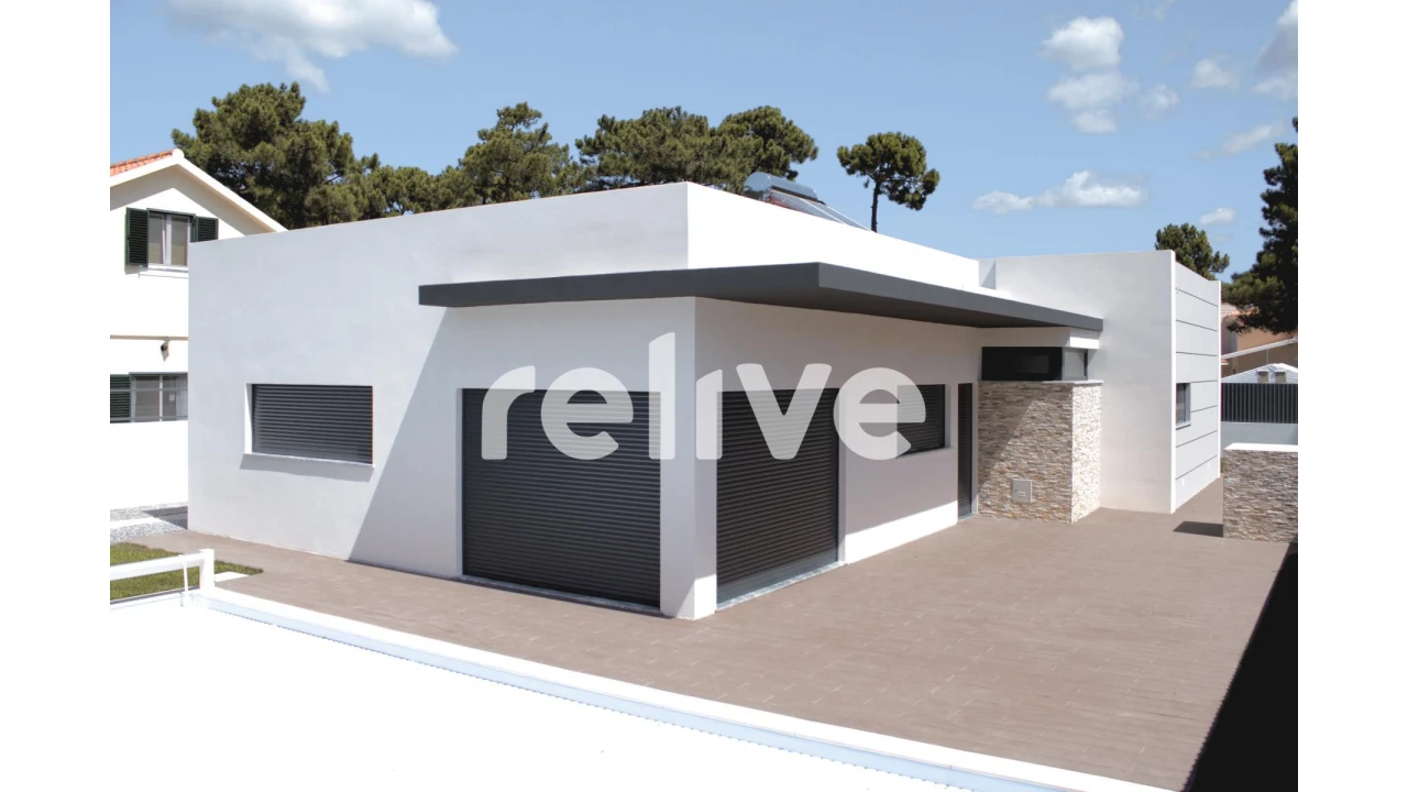Moradia T4 para Venda em Sesimbra (Castelo) Foto 1