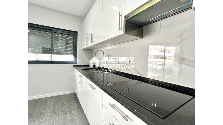 Apartamento T3 para Venda em Quelfes Foto 28