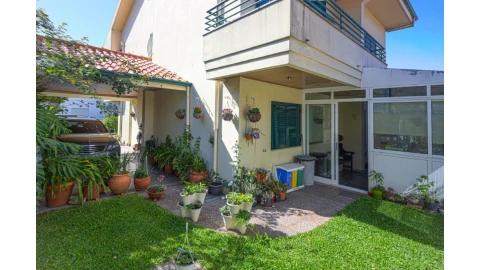Moradia T4 para Venda em Mafamude e Vilar do Paraíso