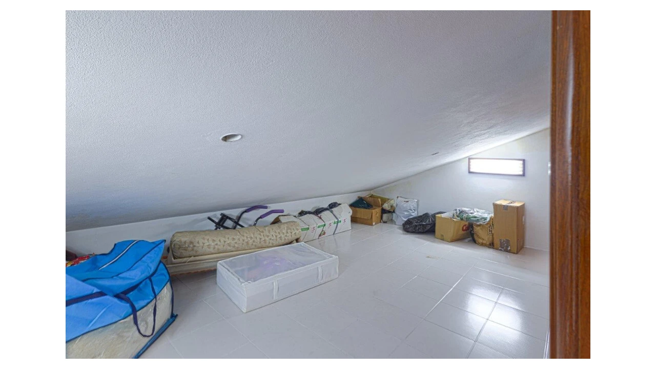 Moradia T4 para Venda em Mafamude e Vilar do Paraíso Foto 50