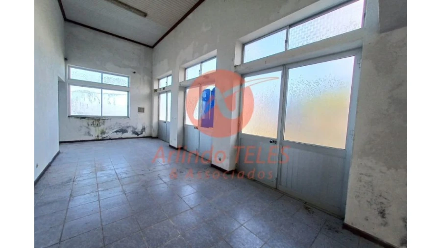 Moradia T5 para Venda em Norte Grande (Neves) Foto 30