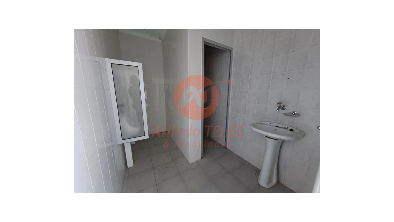 Moradia T5 para Venda em Norte Grande (Neves) Foto 20