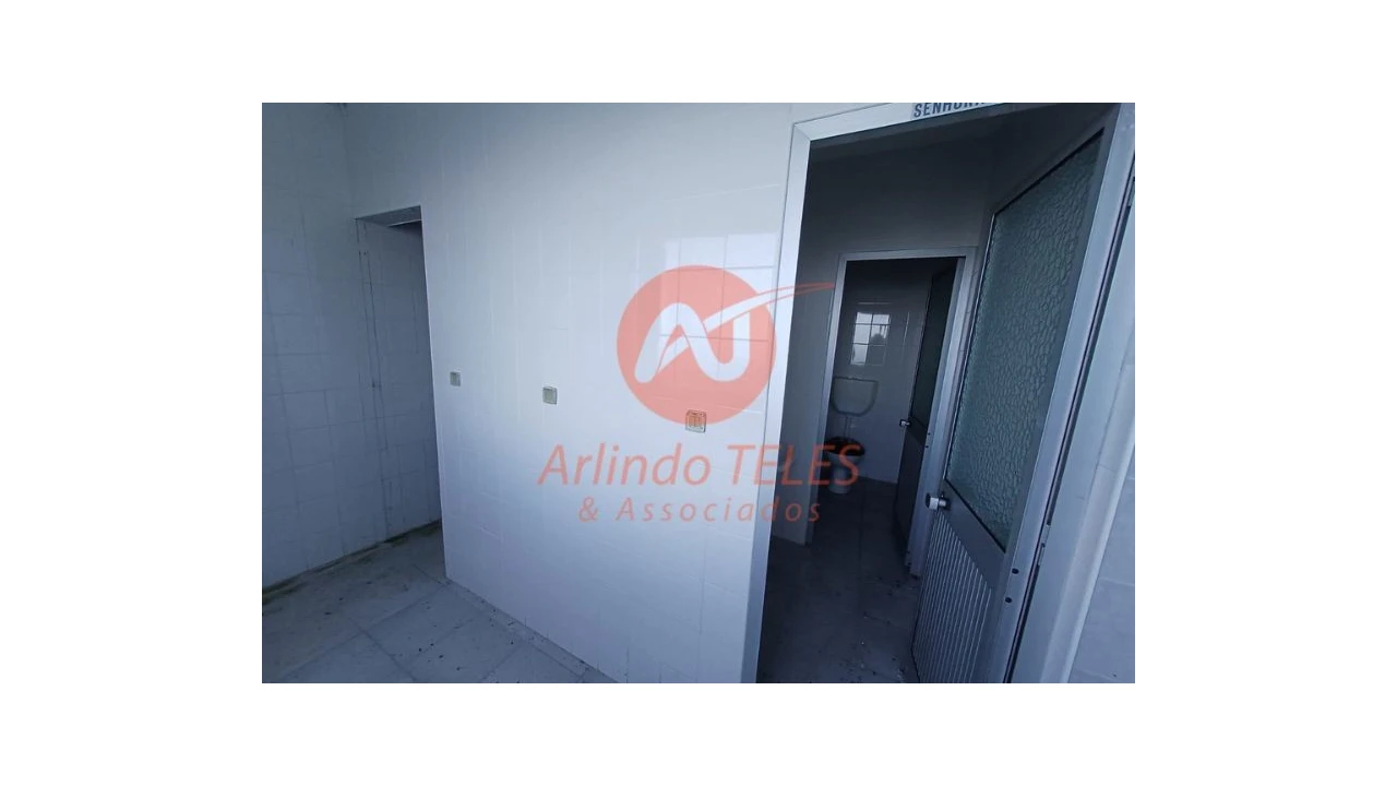 Moradia T5 para Venda em Norte Grande (Neves) Foto 21