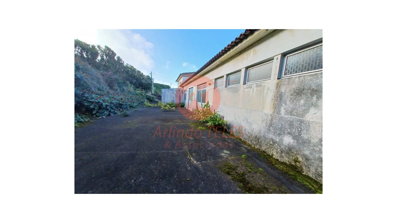 Moradia T5 para Venda em Norte Grande (Neves) Foto 9