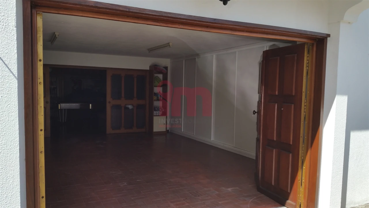 Moradia T5 para Venda em Caldas de Vizela (São Miguel e São João) Foto 16