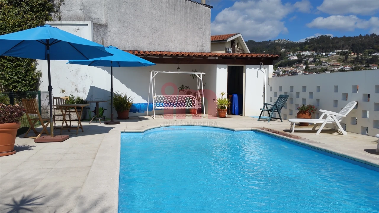 Moradia T5 para Venda em Caldas de Vizela (São Miguel e São João) Foto 2