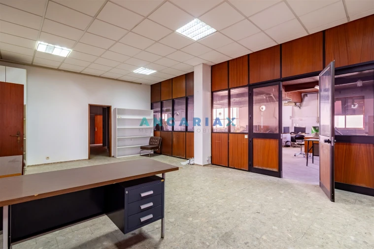 Armazém para Venda em Batalha Foto 27