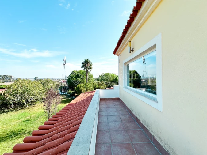 Quinta T4 para Venda em Alcochete Foto 27