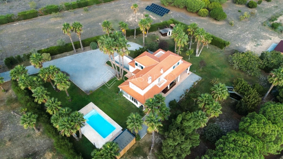 Quinta T4 para Venda em Alcochete Foto 3