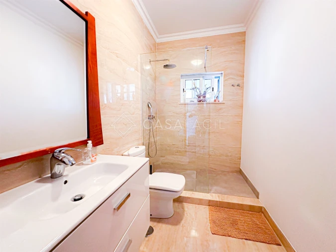 Quinta T4 para Venda em Alcochete Foto 20