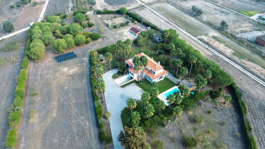 Quinta T4 para Venda em Alcochete Foto 6