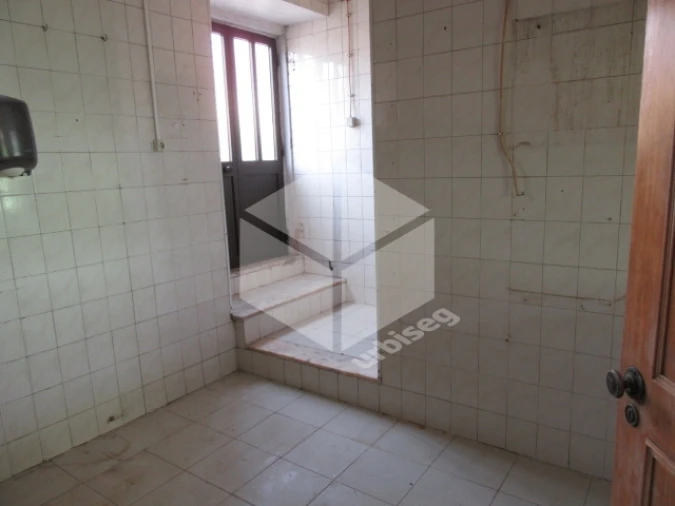 Moradia T14 para Venda em São Pedro Foto 11