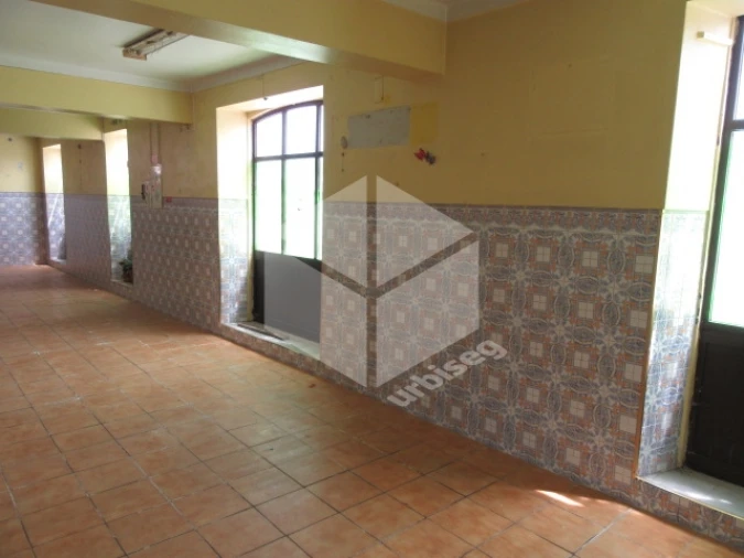 Moradia T14 para Venda em São Pedro Foto 2