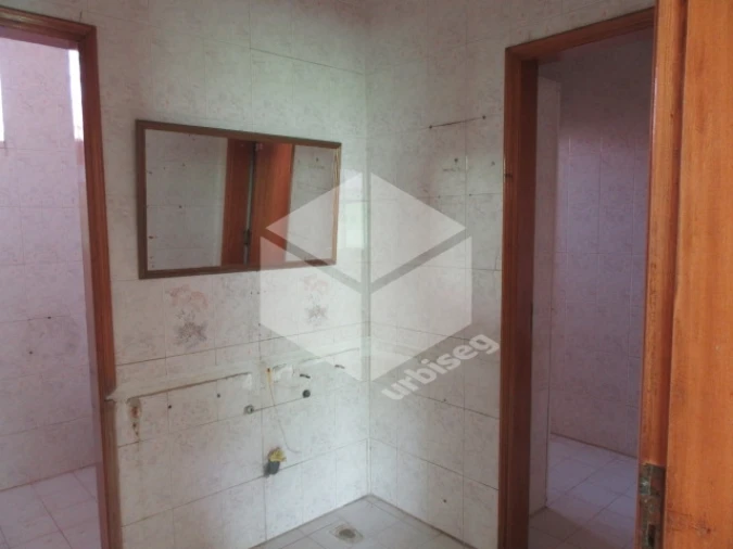 Moradia T14 para Venda em São Pedro Foto 8