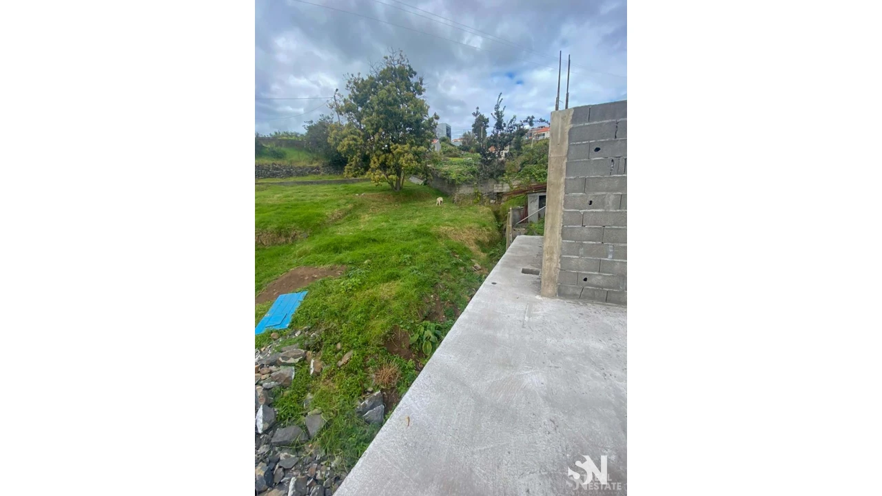 Moradia T3 para Venda em Estreito da Calheta Foto 5