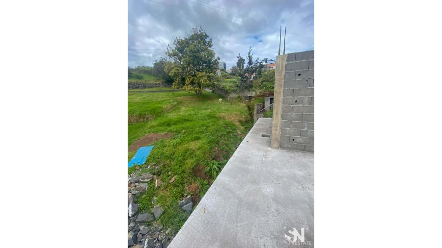 Moradia T3 para Venda em Estreito da Calheta Foto 5