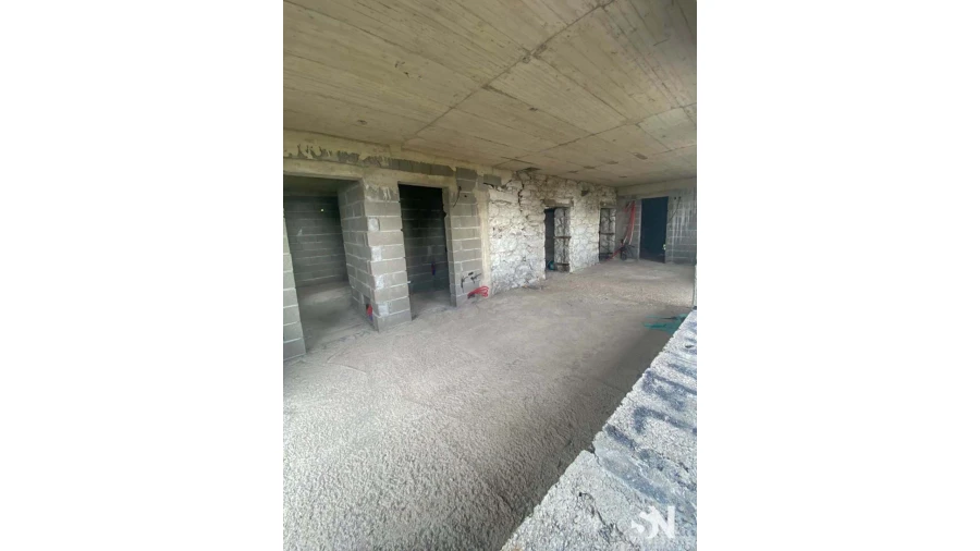 Moradia T3 para Venda em Estreito da Calheta Foto 11