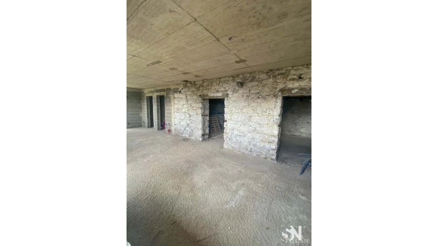 Moradia T3 para Venda em Estreito da Calheta Foto 9