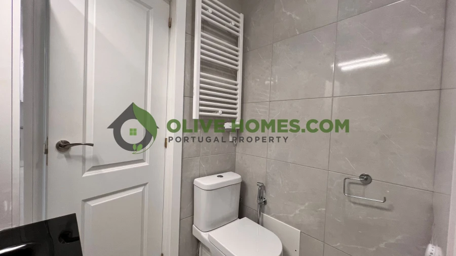 Apartamento T1 para Venda em Quarteira Foto 10