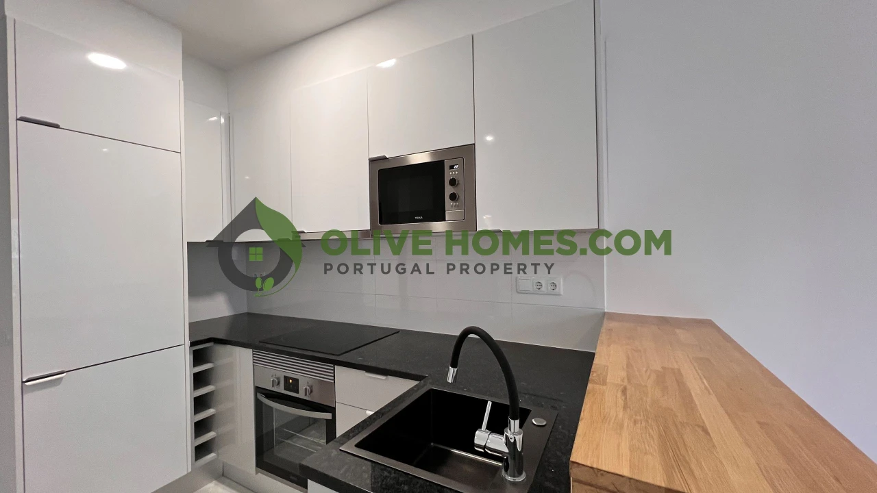 Apartamento T1 para Venda em Quarteira Foto 5