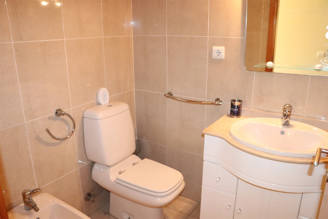 Apartamento T1 para Venda em Aver-O-Mar, Amorim e Terroso Foto 25