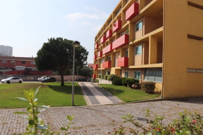 Apartamento T1 para Venda em Aver-O-Mar, Amorim e Terroso