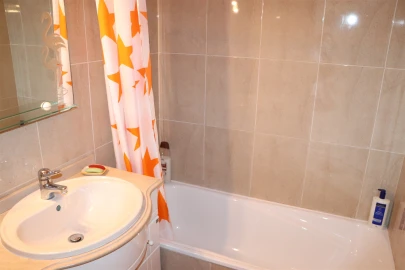 Apartamento T1 para Venda em Aver-O-Mar, Amorim e Terroso