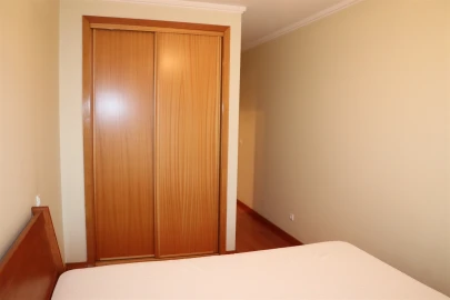 Apartamento T1 para Venda em Aver-O-Mar, Amorim e Terroso
