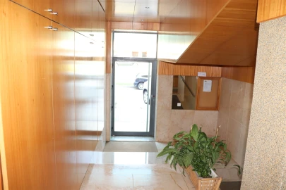 Apartamento T1 para Venda em Aver-O-Mar, Amorim e Terroso