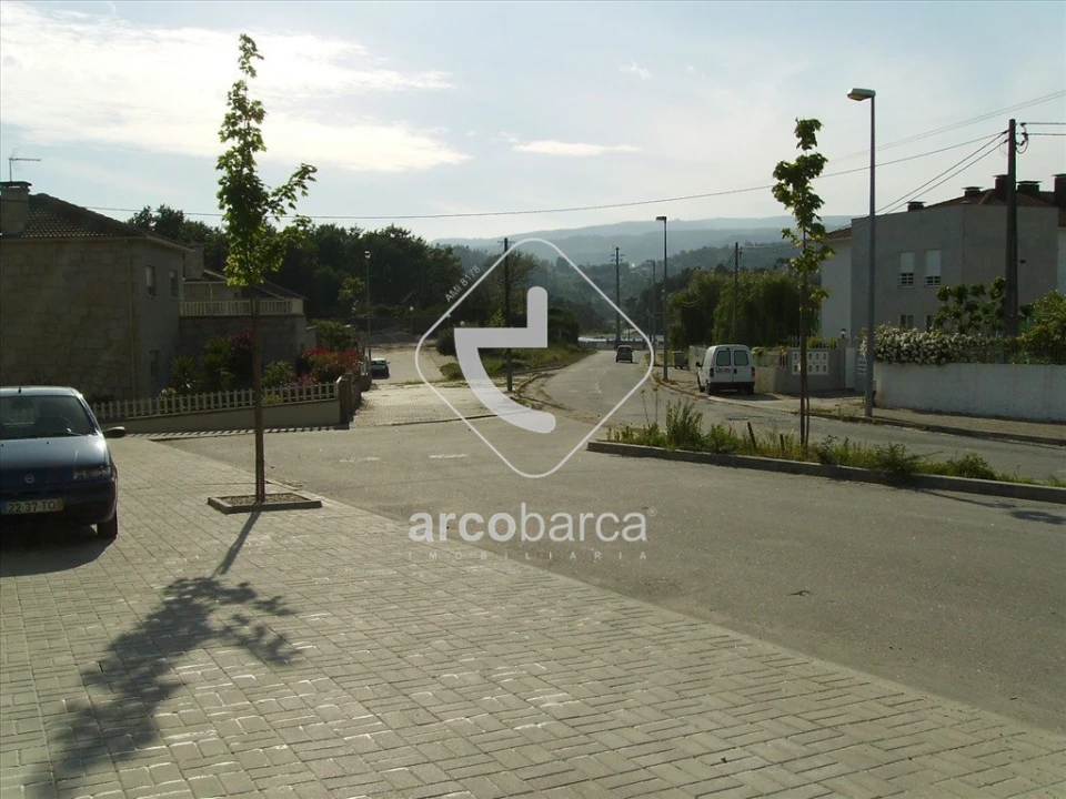 Terreno para Venda em Paço Foto 4
