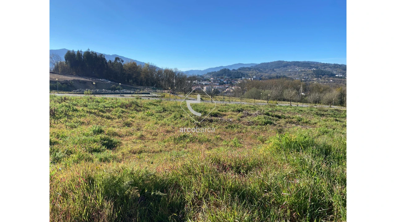 Terreno para Venda em Paço Foto 18