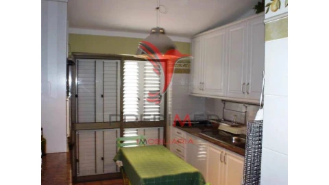 Apartamento T3 para Venda em Portimão