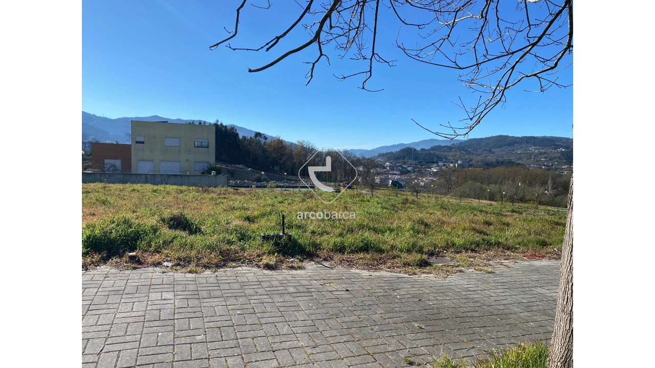Terreno para Venda em Paço Foto 18