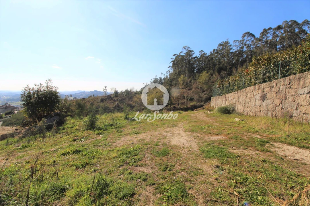 Terreno para Venda em Vale (São Cosme), Telhado e Portela Foto 1