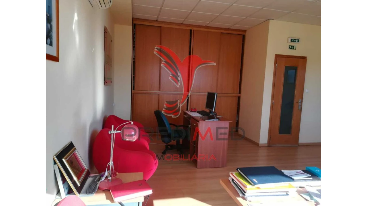 Armazém para Venda em Beja (Salvador e Santa Maria da Feira) Foto 4