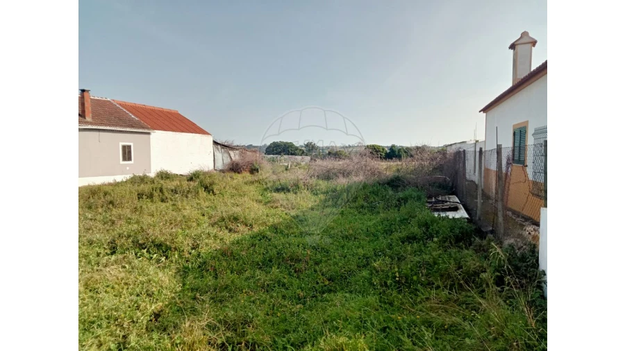 Terreno para Venda em Aveiras de Cima Foto 4