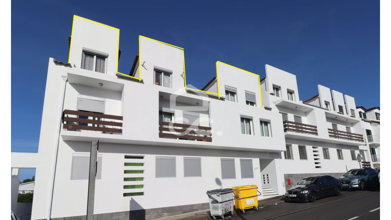 Apartamento T1 para Venda em Fajã de Cima Foto 4