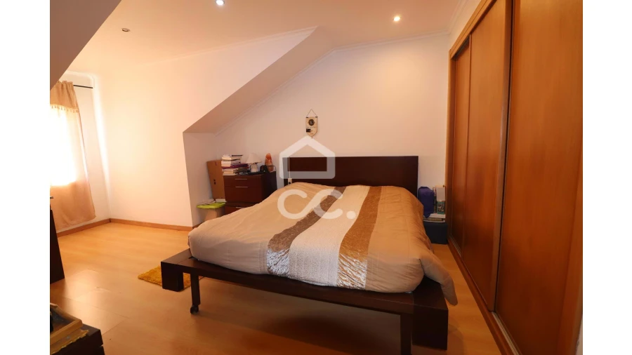 Apartamento T1 para Venda em Fajã de Cima Foto 3