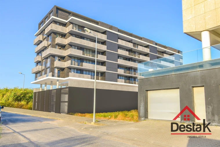 Apartamento T3 para Venda em Glória e Vera Cruz Foto 17
