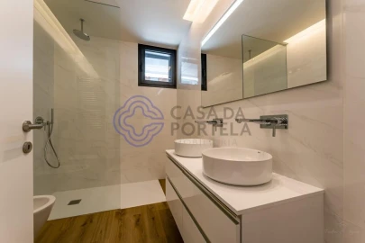 Apartamento T2 para Venda em Mafamude e Vilar do Paraíso