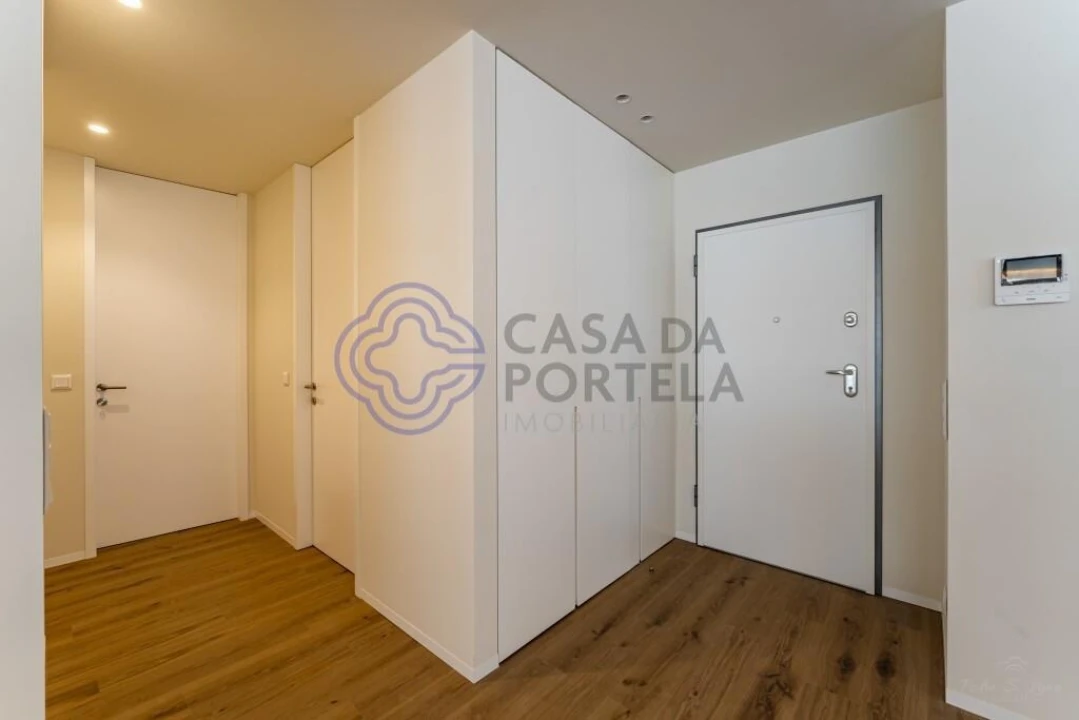 Apartamento T2 para Venda em Mafamude e Vilar do Paraíso Foto 14