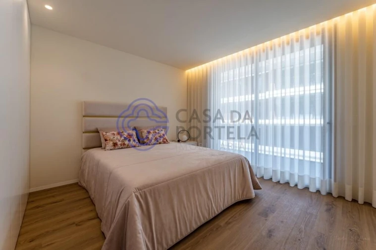 Apartamento T2 para Venda em Mafamude e Vilar do Paraíso Foto 7