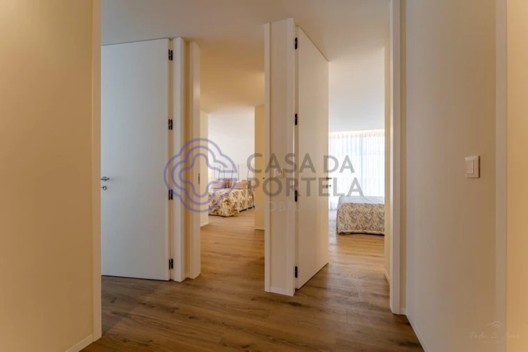 Apartamento T2 para Venda em Mafamude e Vilar do Paraíso Foto 9
