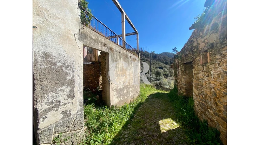 Moradia T3 para Venda em Arega Foto 3